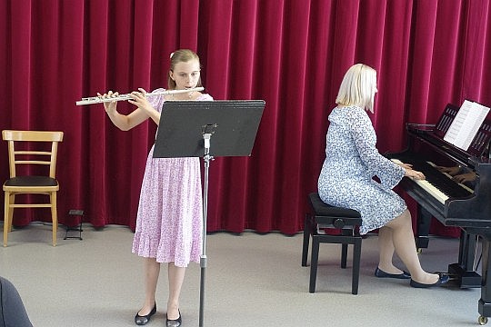 Závěrečný koncert<span class='fst-italic fs-6 d-block mt-1'>pobočka Bohuňovice</span>