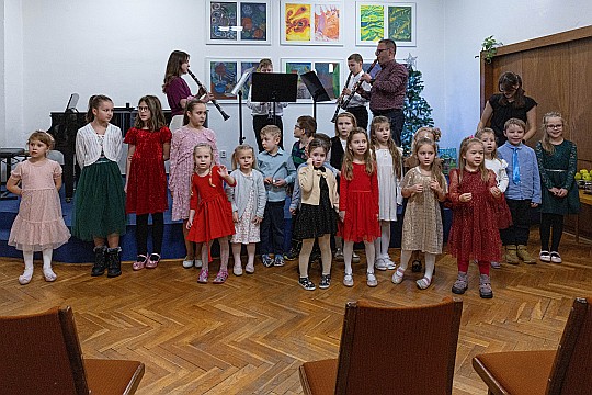 Vánoční koncert<span class='fst-italic fs-6 d-block mt-1'>uč. I. Brodová a L. Broda</span>